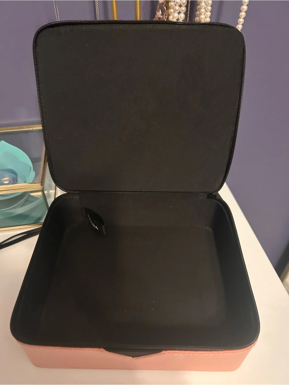 PRADA Beauty Black & Pink Box